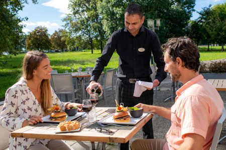 restaurant hotel villa du lac - divonne les bains